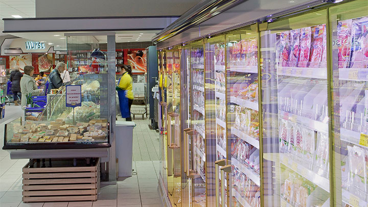 Philips Lighting ilumina los armarios congeladores de Edeka Glückstadt mejorando el atractivo con soluciones que ahorran energía